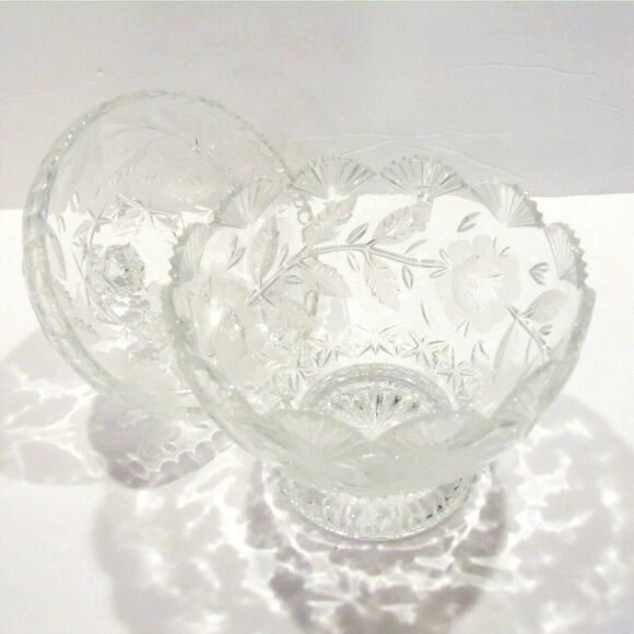 VTG Crystal CANDY DISH Box + Lid Rests Inside Fan Scalloped Edges Rose Cut Glass - Picture 5 of 6